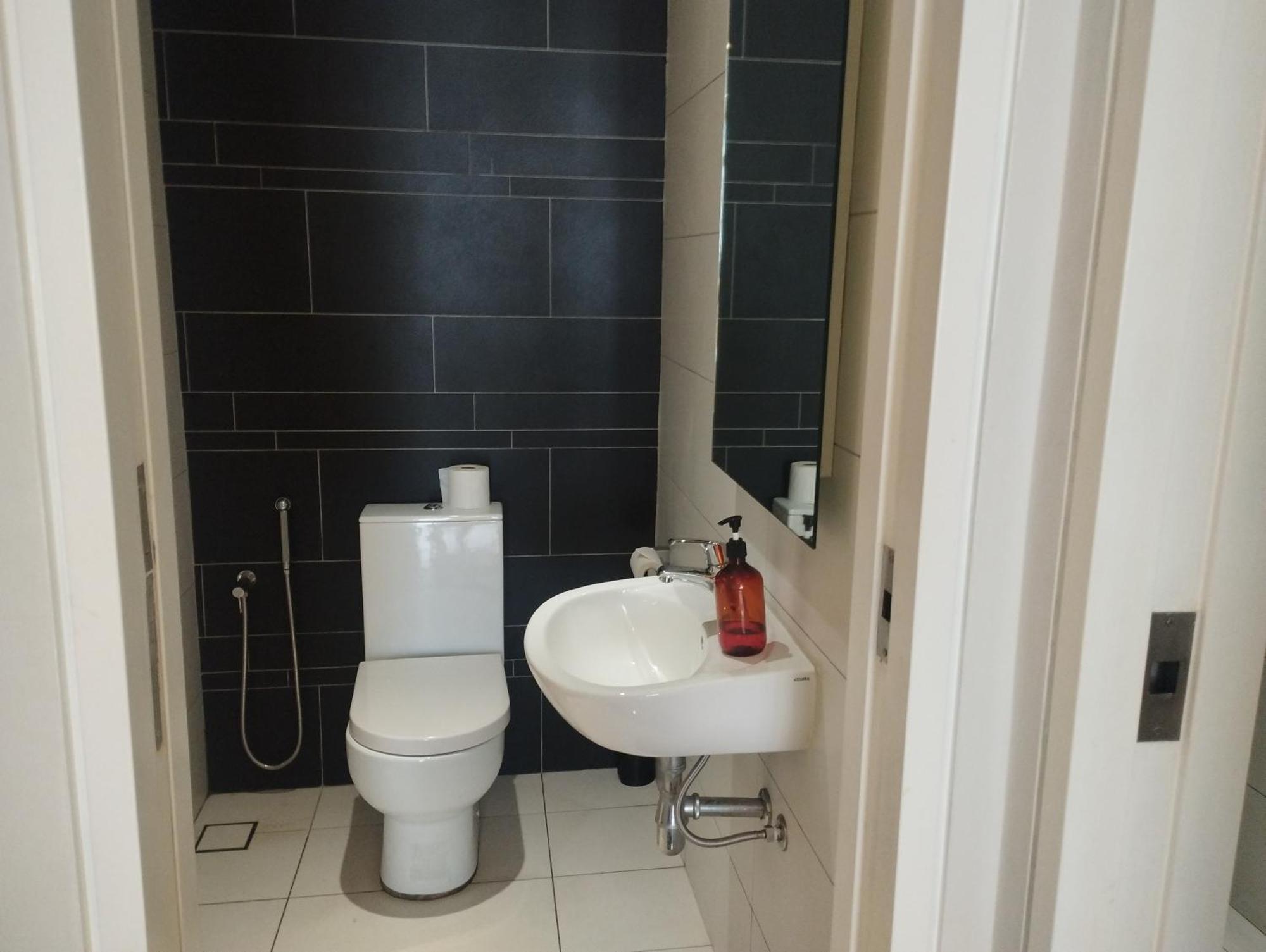 Luxury At Anggun Apartment